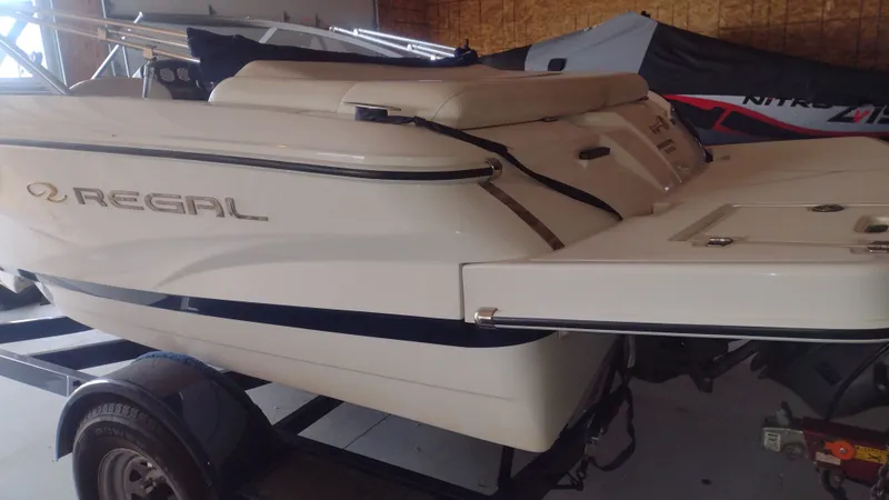 Slide: The Image of Regal 1900 2011 - 7