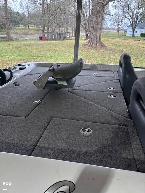 Slide: The Image of Bass Cat Cougar Advantage Elite 2012 - 16193728