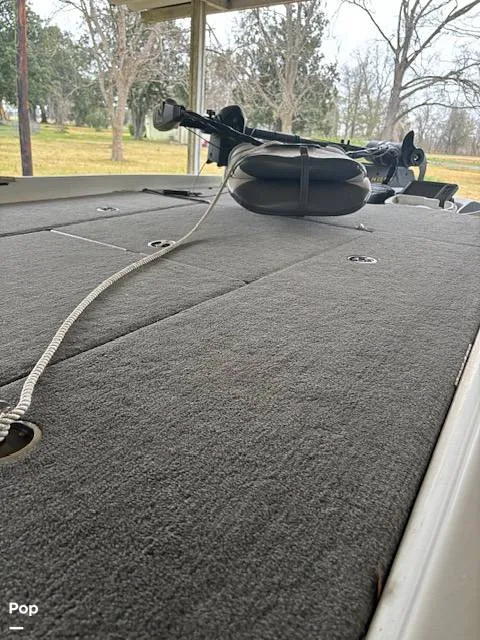 Slide: The Image of Bass Cat Cougar Advantage Elite 2012 - 16193731