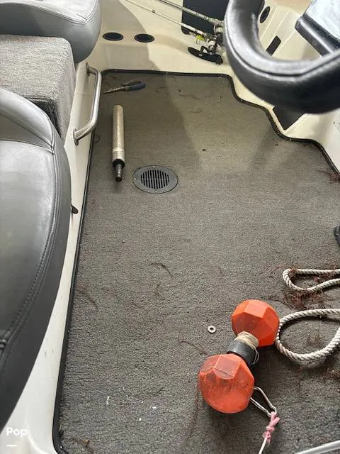 Slide: The Image of Bass Cat Cougar Advantage Elite 2012 - 16193733