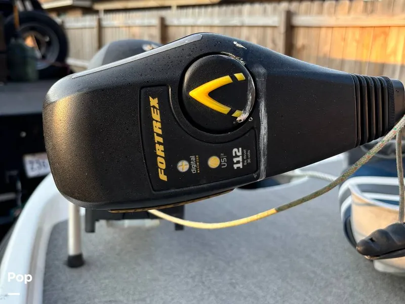 Slide: The Image of Bass Cat Cougar Advantage Elite 2012 - 16005947