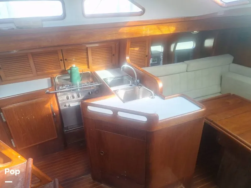 Slide: The Image of Galley - 16001081