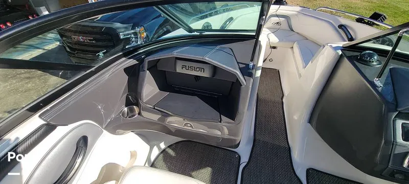 Slide: The Image of Monterey 204FS 2014 - 16102870