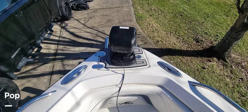 Slide: The Image of Spotlight - 16102861