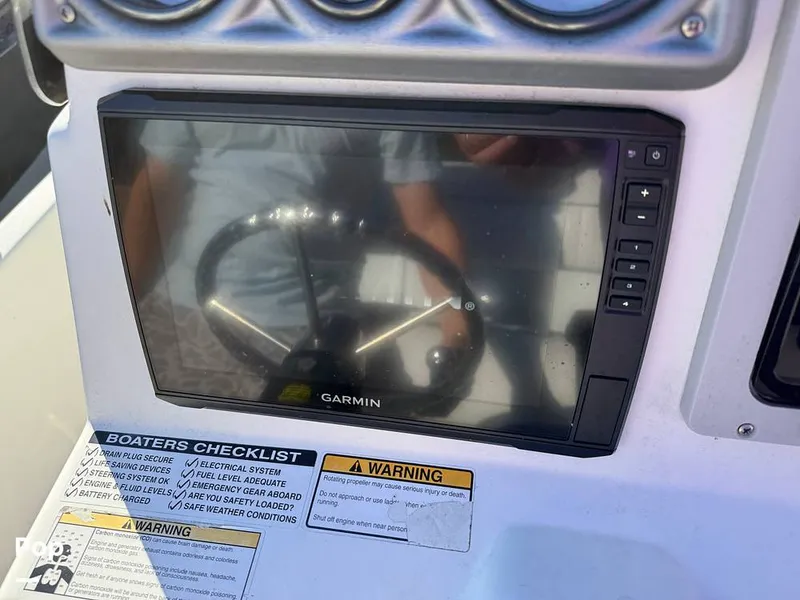 Slide: The Image of NauticStar 214XTS 2014 - 16027057