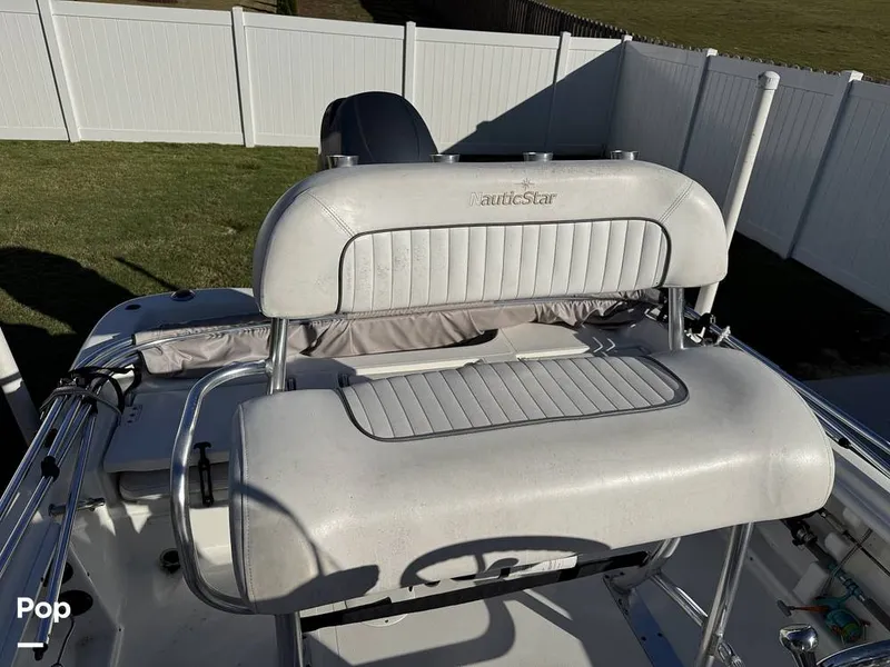 Slide: The Image of NauticStar 214XTS 2014 - 16027062