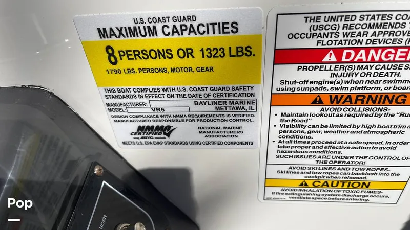 Slide: The Image of Bayliner VR5 2021 - 16077438