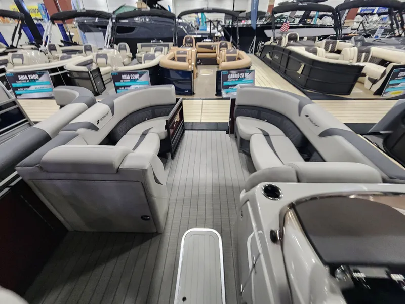 Slide: The Image of Starcraft CX23DLDHBARTT 2024 - 12