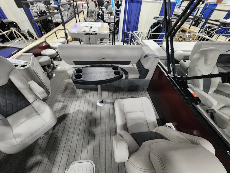 Slide: The Image of Starcraft CX23DLDHBARTT 2024 - 6