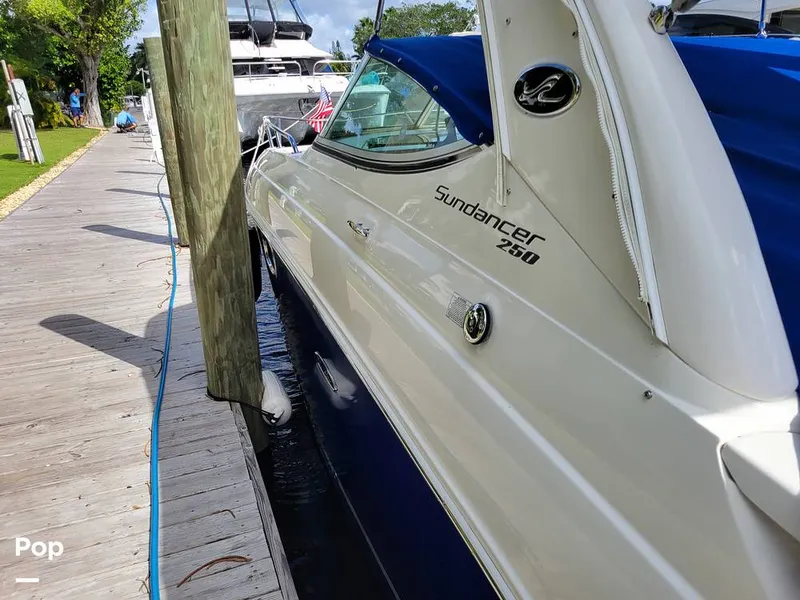 Slide: The Image of Sea Ray 250 Sundancer 2009 - 16061771