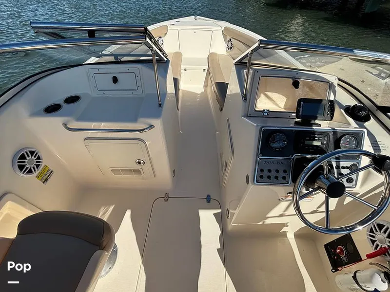 Slide: The Image of Scout 210 Dorado 2023 - 16062805