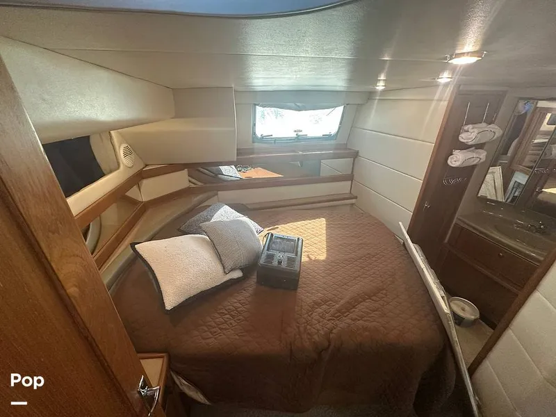 Slide: The Image of Bayliner 4087 Motor Yacht 1998 - 16029811