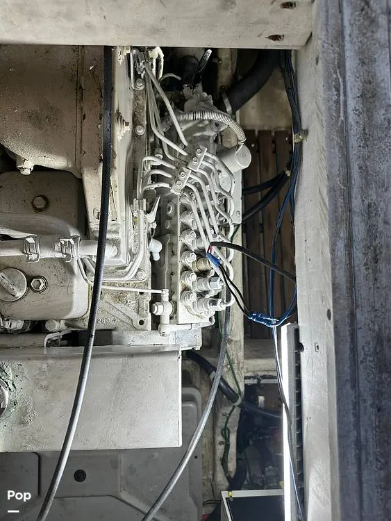 Slide: The Image of Bayliner 4087 Motor Yacht 1998 - 16029917