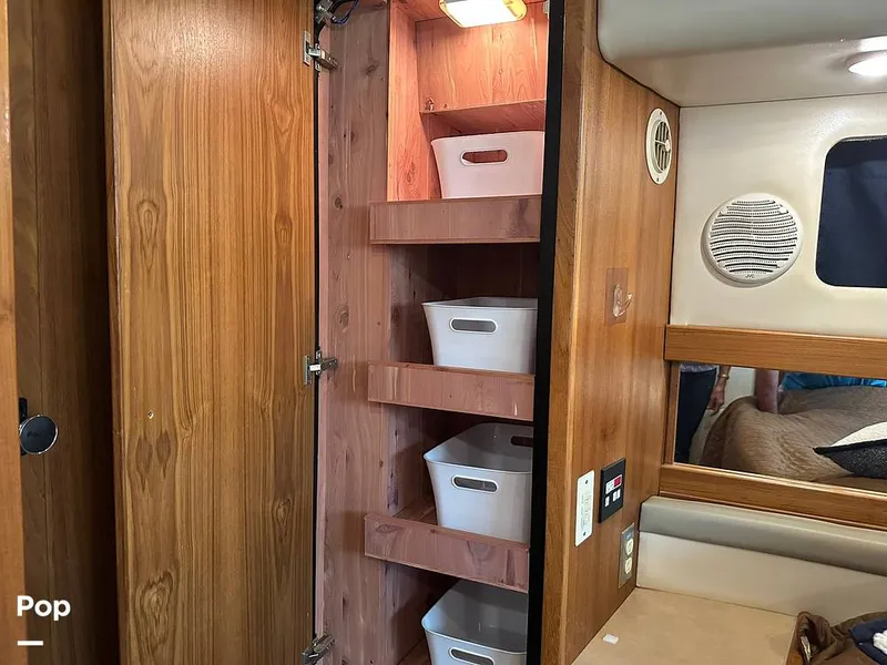 Slide: The Image of Bayliner 4087 Motor Yacht 1998 - 16029819