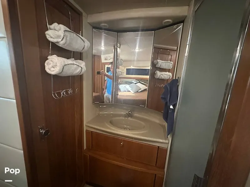 Slide: The Image of Bayliner 4087 Motor Yacht 1998 - 16029823