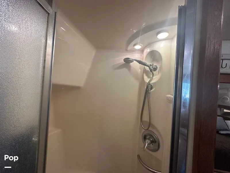 Slide: The Image of Bayliner 4087 Motor Yacht 1998 - 16029830