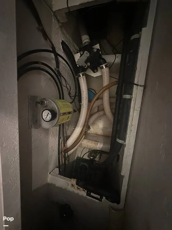 Slide: The Image of Bayliner 4087 Motor Yacht 1998 - 16029835