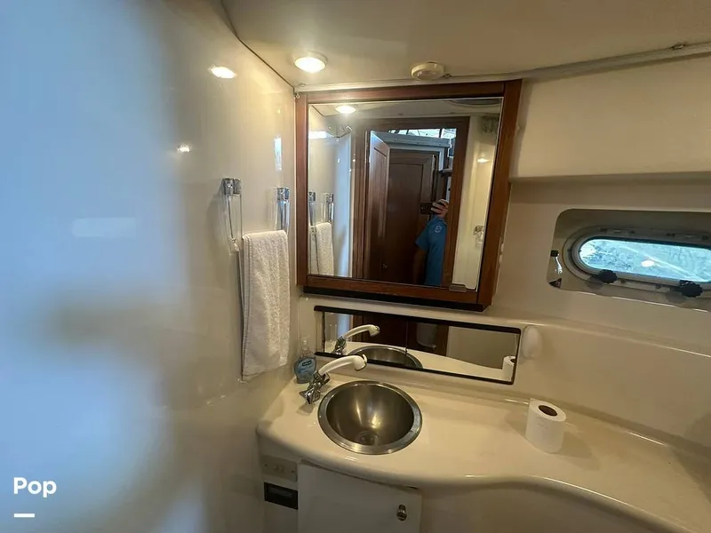 Slide: The Image of Bayliner 4087 Motor Yacht 1998 - 16029838