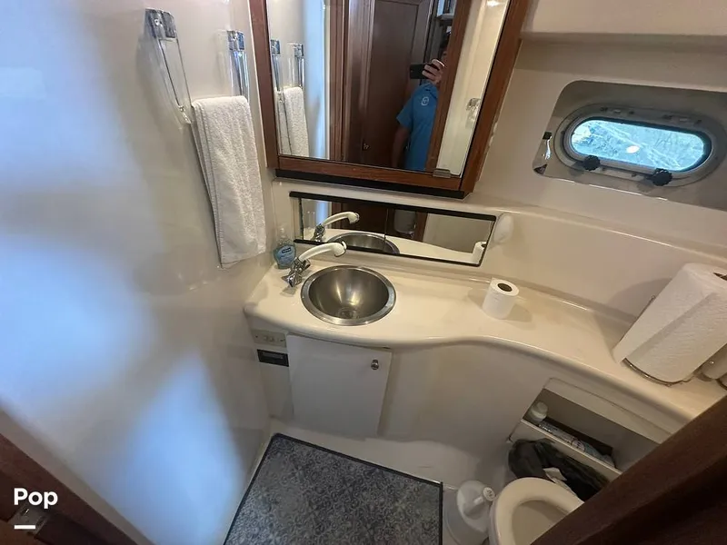 Slide: The Image of Bayliner 4087 Motor Yacht 1998 - 16029839