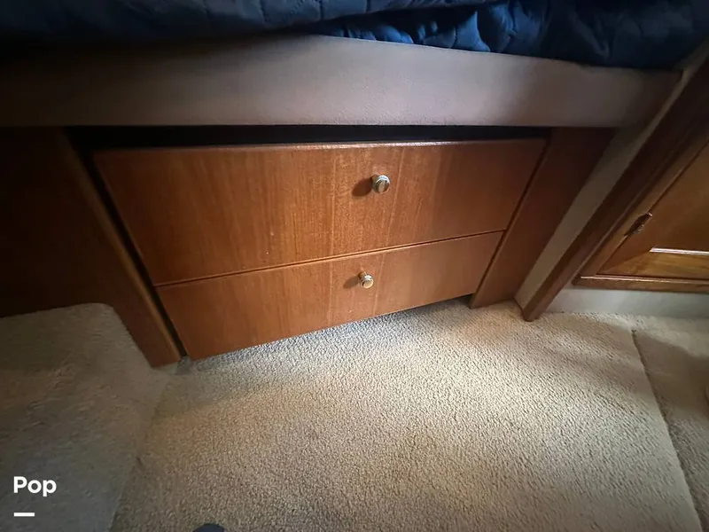 Slide: The Image of Bayliner 4087 Motor Yacht 1998 - 16029854