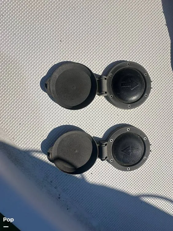 Slide: The Image of Bayliner 4087 Motor Yacht 1998 - 16029863