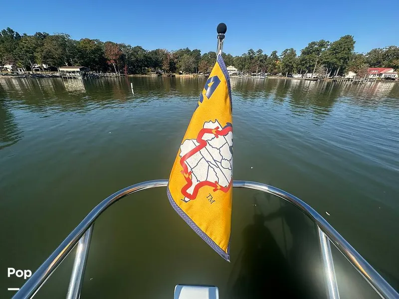 Slide: The Image of Bayliner 4087 Motor Yacht 1998 - 16029864