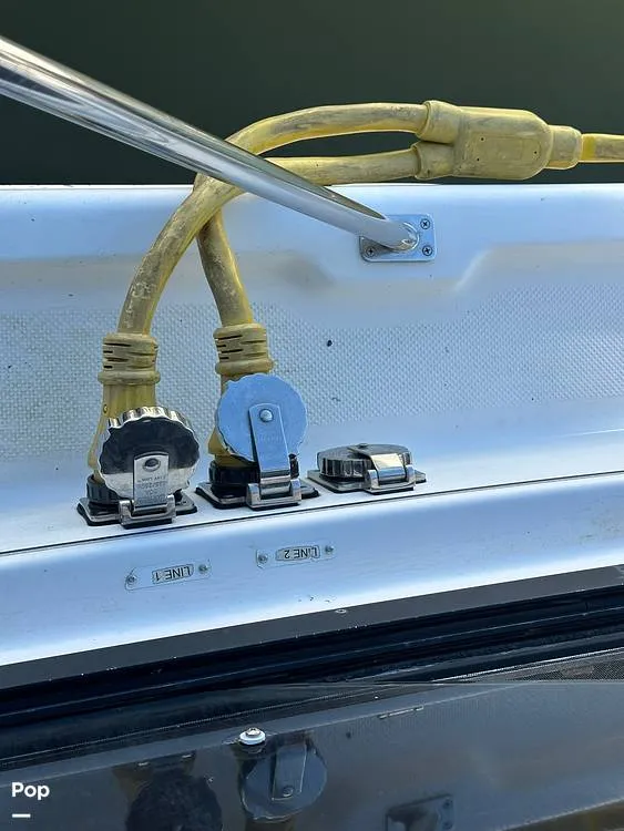 Slide: The Image of Bayliner 4087 Motor Yacht 1998 - 16029869