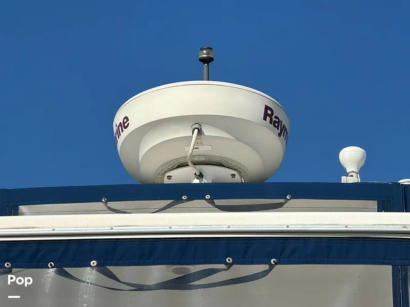 Slide: The Image of Bayliner 4087 Motor Yacht 1998 - 16029880