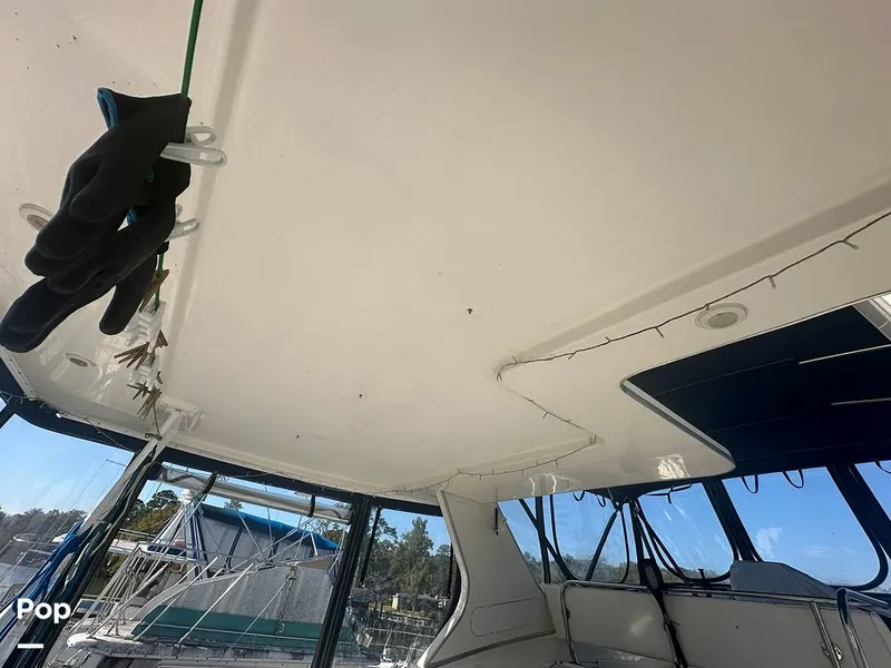 Slide: The Image of Bayliner 4087 Motor Yacht 1998 - 16029886