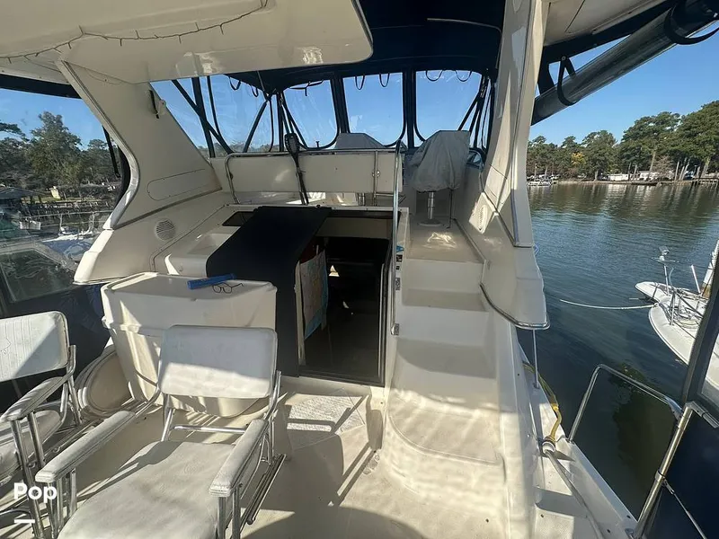 Slide: The Image of Bayliner 4087 Motor Yacht 1998 - 16029887