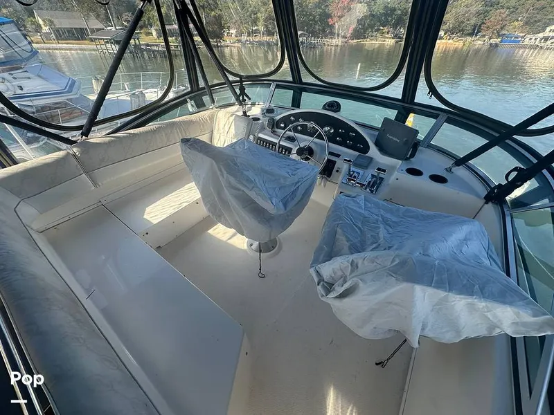 Slide: The Image of Bayliner 4087 Motor Yacht 1998 - 16029891