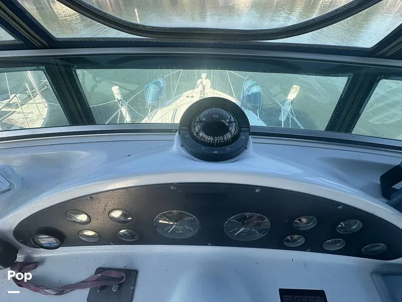 Slide: The Image of Bayliner 4087 Motor Yacht 1998 - 16029895