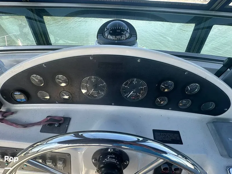 Slide: The Image of Bayliner 4087 Motor Yacht 1998 - 16029896