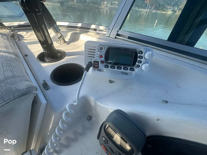 Slide: The Image of Bayliner 4087 Motor Yacht 1998 - 16029900