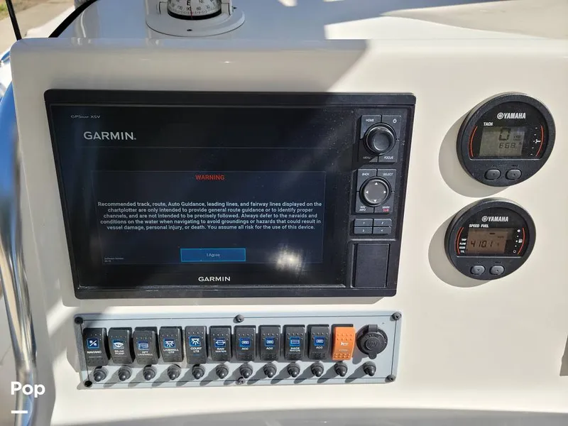 Slide: The Image of GPS/ Fishfinder/ Plotter - 16055759