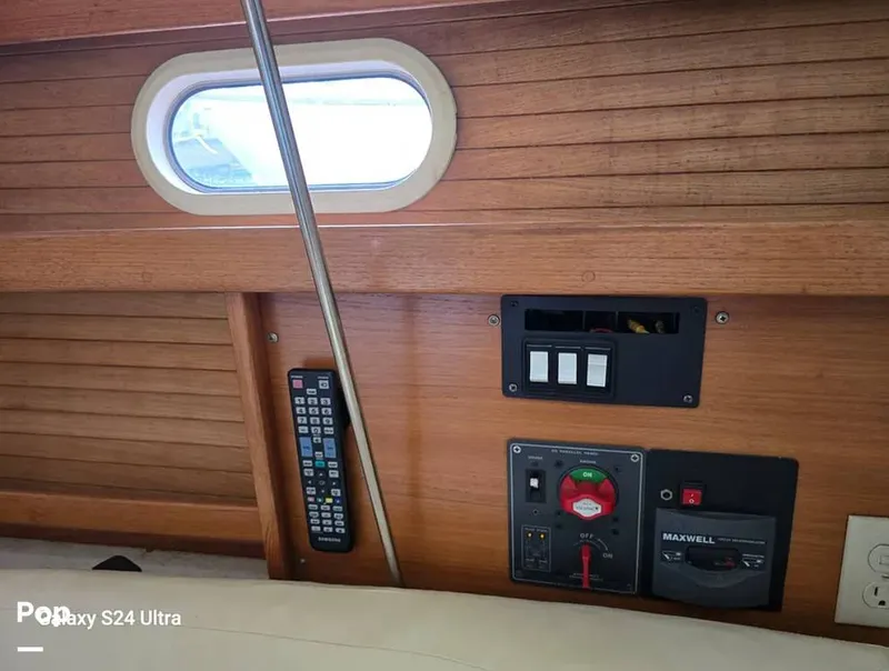 Slide: The Image of Catalina 320 Wing 2001 - 16005247