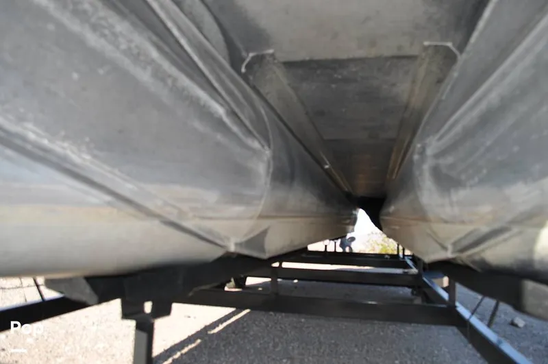 Slide: The Image of Avalon Catalina QL 2585 2019 - 16051719