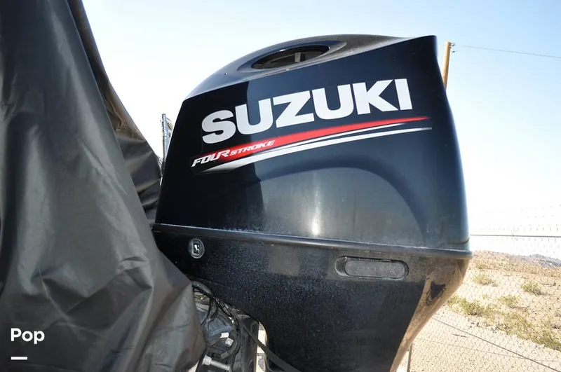 Slide: The Image of Avalon Catalina QL 2585 2019 - 16051727