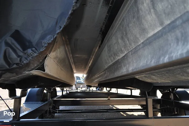 Slide: The Image of Avalon Catalina QL 2585 2019 - 16051730