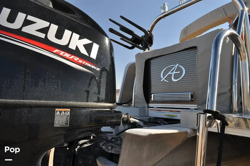 Slide: The Image of Avalon Catalina QL 2585 2019 - 16051740