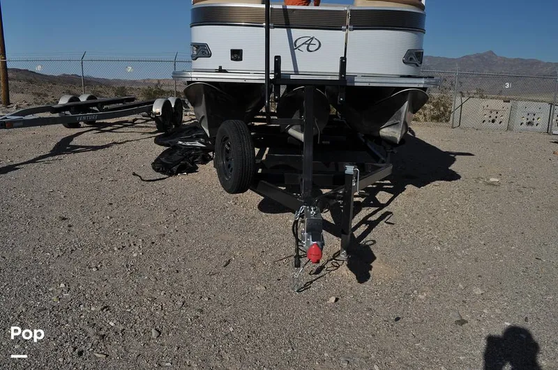 Slide: The Image of Avalon Catalina QL 2585 2019 - 16051741