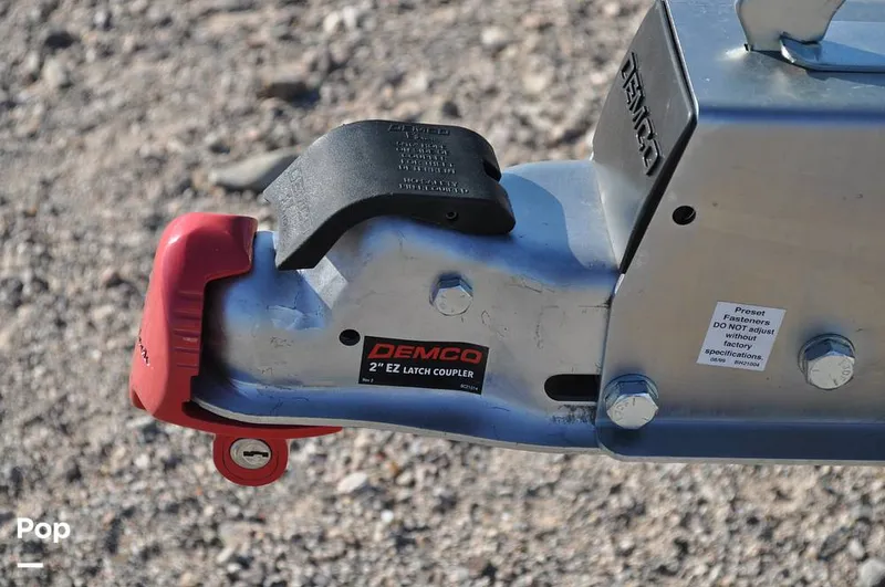 Slide: The Image of Avalon Catalina QL 2585 2019 - 16051764