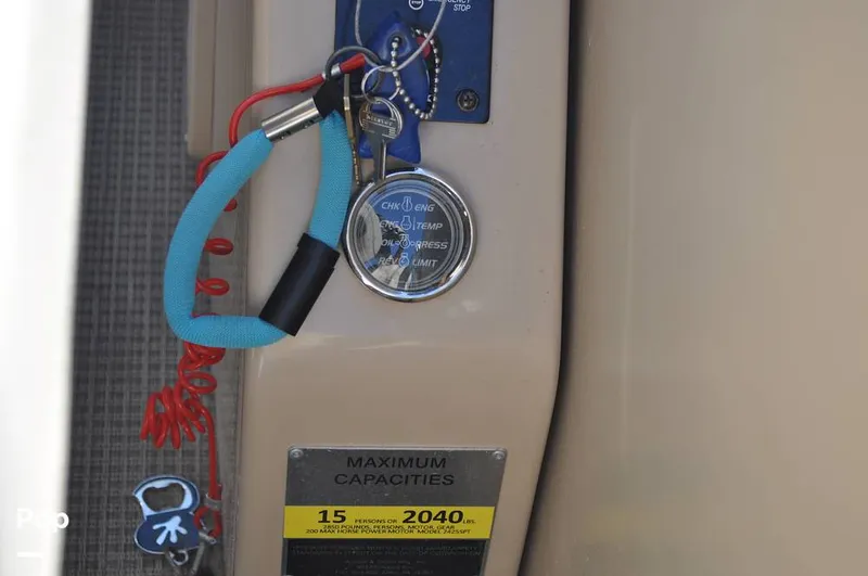 Slide: The Image of Avalon Catalina QL 2585 2019 - 16051775