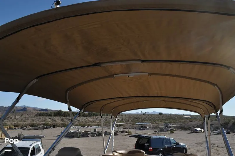 Slide: The Image of Avalon Catalina QL 2585 2019 - 16051783