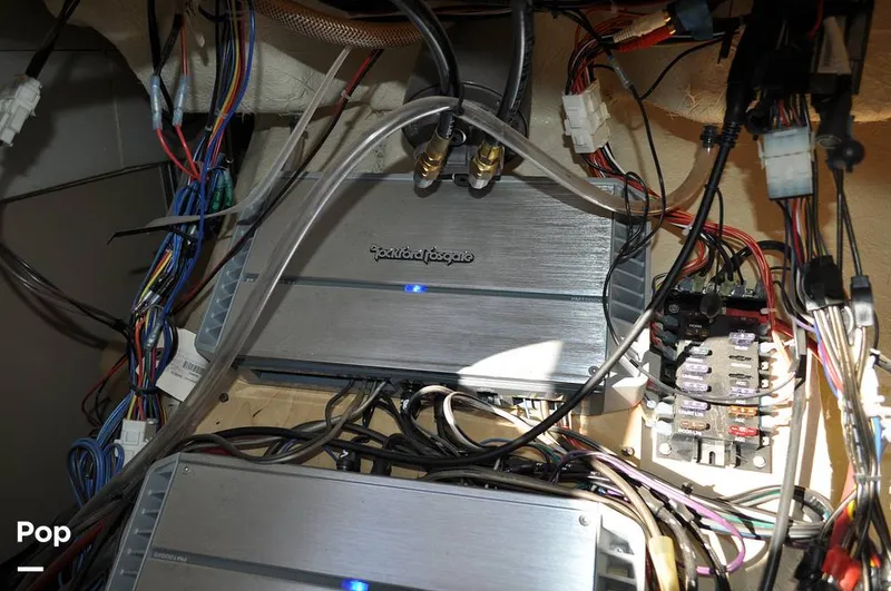 Slide: The Image of Avalon Catalina QL 2585 2019 - 16051793