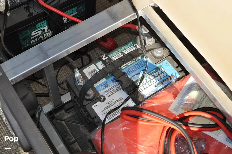 Slide: The Image of Avalon Catalina QL 2585 2019 - 16051799