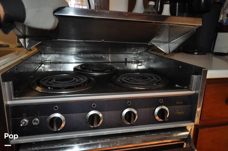 Slide: The Image of Blue Water 45 Sport Sedan 1978 - 16051886