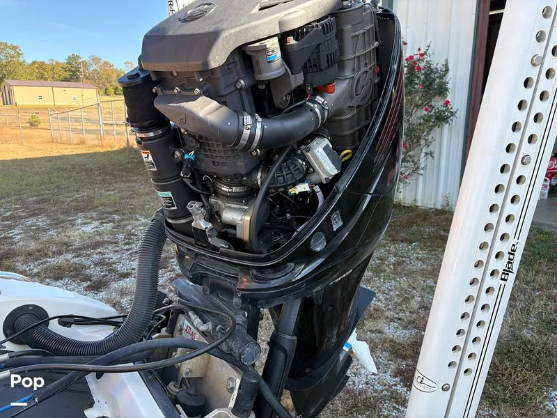 Slide: The Image of Ranger Z520 2016 - 16061749