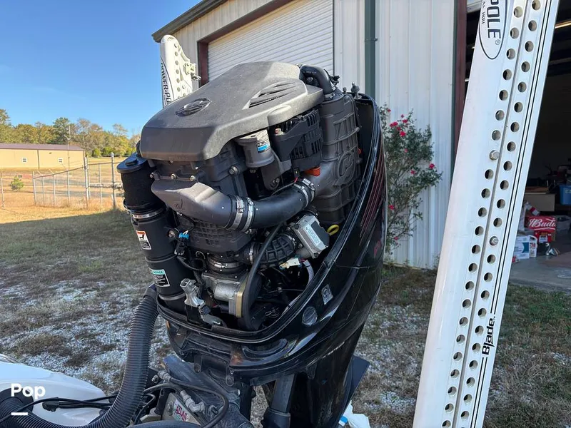 Slide: The Image of Ranger Z520 2016 - 16061750