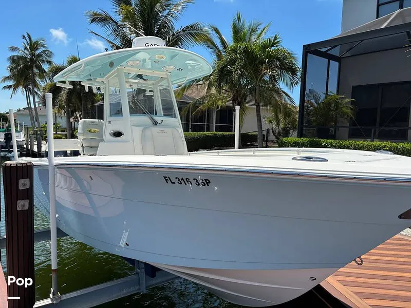 Slide: The Image of Cobia 262 CC 2019 - 16012453